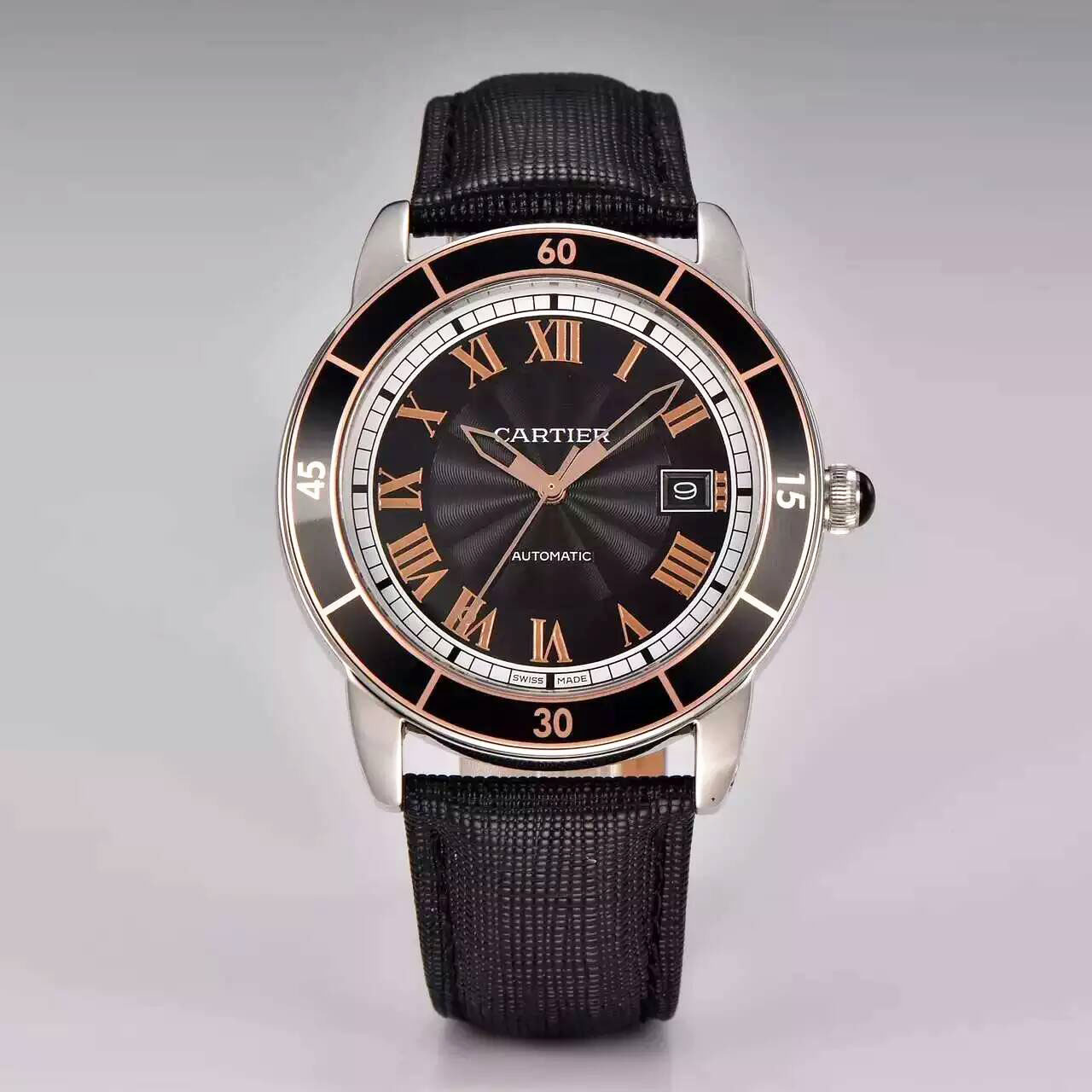 3A卡地亞 Cartier 入門級大三針腕錶 「Ronde Croisiere」 搭載9015機芯 羅馬數字時標、分鐘軌、劍形鏤空指針、璣鏤刻花等