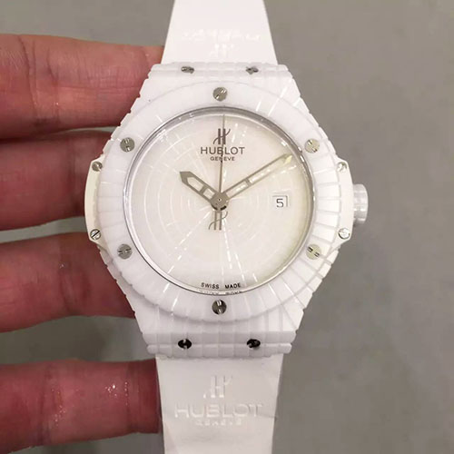 3A宇舶 Hublot 格子陶瓷 搭載2824機芯 陶瓷