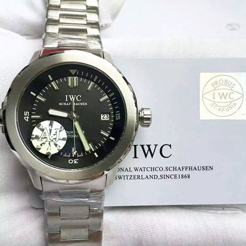 3A萬國 IWC 最具影響力的海洋系列 專柜39500 搭載原裝進口9015機芯 316精鋼 AJ出品